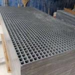 Non Slip FRP Grating Fibreglass Walkway Mesh OEM Available