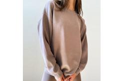 China Dropped Shoulder Blank Oversized Sweatshirts Embossed Casual Womens Pullover Sweatshirt supplier