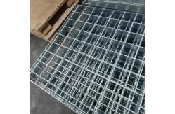 China 40mm Bearing Bar Spacing Cross Rod Grating Heavy Duty Walkways supplier