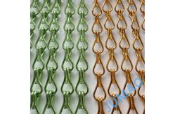 China Customizable Metal Chain Link Curtains In Gold And Green Aesthetic Integration supplier