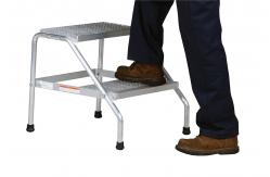 China 500lbs 2 Step Aluminum Step Stool Lightweight Aluminium 2 Step Ladder supplier