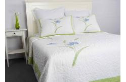 China Freestyle Queen Size Bedspreads ,3pcs Embroidery Patchwork Quilt Bedspread supplier