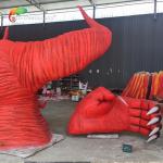 Red Monster Custom Made Animatronics Outdoor Amusement Park Decoration