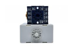 China White Vehicle Loop Detection System Dual Channel Traffic Light Loop Detector supplier