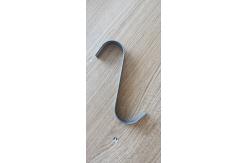 China Customized Polish Metal S Hook supplier