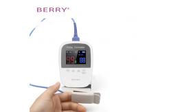 China Buzzer Alarm Handheld Pulse Oximeter Blood Testing Equipments supplier