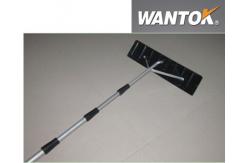 China DIY Grade Alluminum Handle Telescoping Snow Shovel Roof Rake for Shingle-Saver supplier