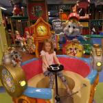 Environmentally Friendly Gym Indoor Playground Equipment Customization Size
