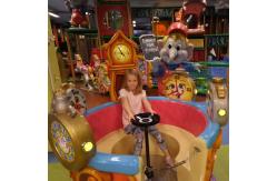 China Environmentally Friendly Gym Indoor Playground Equipment Customization Size supplier