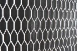 China Hexagonal Hole Honeycomb Car Grille Aluminum Expanded Mesh Decorative supplier