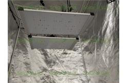 China Quantum Board 240Watt Tent 2x2 Led Grow Light supplier
