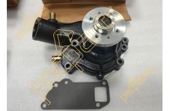 China DH220-5 65.06500-6402 Excavator Water Pump For Doosan DB58TIS supplier