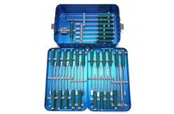 China PLIF Peek Cage Lumbar Titanium Cage Spinal Instrument Set supplier