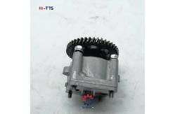 China Engine Oil Pump With Gear Oil Pump Assembly 15471-35013 1547135013 V2403 supplier