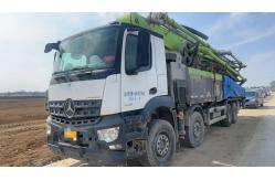 China Used Zoomlion 63m Concrete Pump Truck Pumping Efficiently And In Good Condition supplier