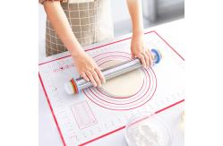China No Deformation Non Slip Silicone Baking Mat 60x40cm With Measurement supplier