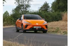 China Fast Speed New Energy Vehicles EV Hatchback Mg4 Mulan Long Range Electric Car supplier