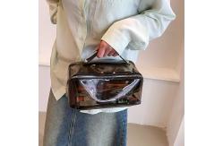 China Shockproof Cosmetic Bag Organizer Lightweight PVC Clear Pouch With Zipper supplier
