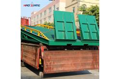 China 10 Tons Mobile Dock Ramp Diamond Mesh Hydraulic Loading Dock Ramps supplier