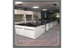 China Heavy Chemical Laboratory Furniture  / Lab Tables Work Benches With Faucet supplier