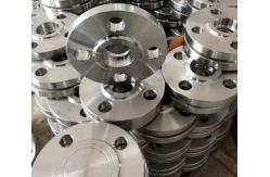 China 1/2 To 24 A105 Carbon Steel Flanges Surface Rustproof Oil supplier