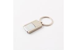 China 2.0 Metal USB Flash Drive UDP Flash Chip Silver Body With Keyring supplier