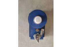 China 3500lbs Poultry Winching Machine For Chicken House supplier