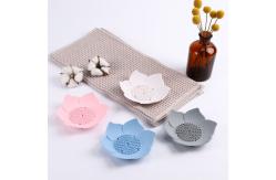 China Flower Shape Silicone Soap Saver Easy Dry For Counter / Bathtub supplier