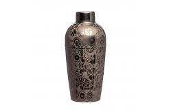 China SS304 Stainless Steel Barware Martini Cocktail Shaker 17 Oz With Built In Strainer supplier