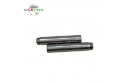 China High Quality Valve Guide 3328785 3073512 3073511 for L10 LTA10 M11 Engine supplier