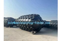 China Aging Resistance Ship to Ship Rubber Fender ISO17357 Standard supplier
