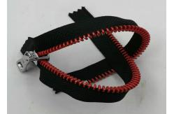 China Aluminum Metal Teeth Zipper Round Shape For Handbag And Garmant supplier