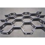 Low Carbon / Stainless Steel Hexmesh Refractory Bending Tech for sale
