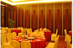 China Soundproofing Acoustic Folding Partition System Rolling Room Dividers supplier