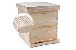 China Langstroth Unassembled Honey Bee Hive Box Kit Wooden Beekeeping Equipment supplier