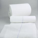 Absorbent Zigzag Medical Gauze Roll Raw Material Bleached Comber for sale
