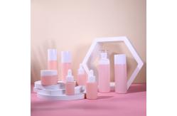 China 30ml 20ml 15ml Pink Cosmetic Glass Bottle Set Glass Dropper Bottle supplier