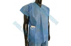 China Dustproof Breathable V Neck Disposable Scrub Suit Warm Up With Pockets supplier