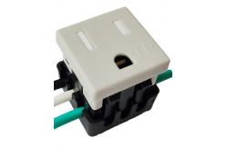 China Tamper Resistant 125V 15A American Plug Socket supplier