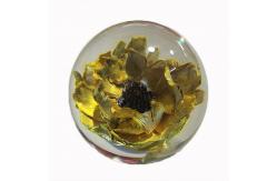 China Nature Clear Flower Paperweight , Resin Floral Paperweight Ball supplier