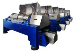 China Titanium TA2 Structure Calium Hypochlorate Solids Control Centrifuge supplier