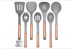 China Kitchen Utensils Silicone Kitchen Utensil Sets Cooking Spoon Dishwasher Safe supplier