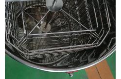 China Beekeeping 201 Stainless Steel Honey Extractor 4 Frame Manual Honey Extractor supplier