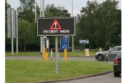 China Full Matrix LED Variable Message Signs Energy Saving For Bridge Construction supplier
