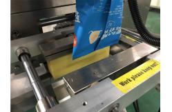 China VFFS Roll Film Vertical Packing Machine For Potato Chips supplier