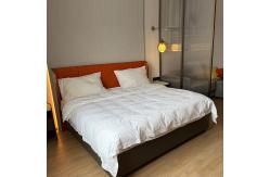 China Modern Hotel Luxury Bedroom Hotel Room Sets Bed Frames Beds With Headboard supplier