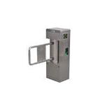 Traffice Light  Access Swing Barrier Gate For Indicating Passenger Access