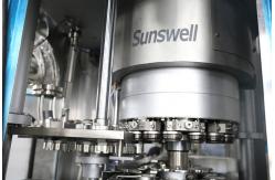 China 3000BPH CSD   Carbonated Soft Drink Beverage Filling Machine Sealed Widow Structure supplier