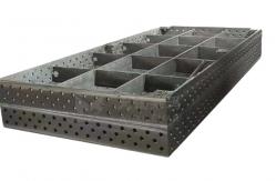 China High Precision Cast Iron Steel Nitriding D28 2D 3D Welding Table supplier