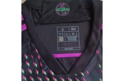 China Player Personalized Football Jersey Permeable Polyester Durable Custom Team Shirt supplier